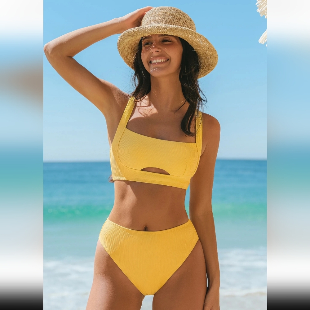 Cupshe Dandelion Haze Yellow Bikini